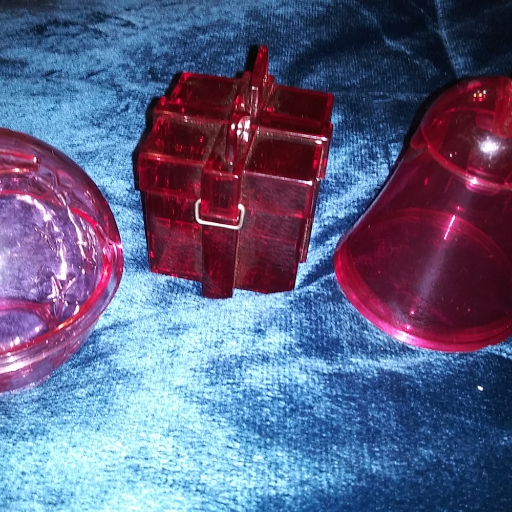 3 Assorted Christmas 🎄 Ornaments